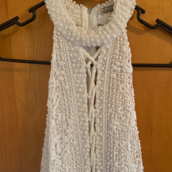 Gimmicks crochet tank - Picture 2 of 8